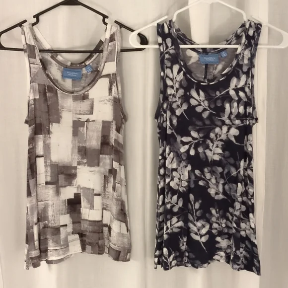 Simply Vera Vera Wang | Tops | Two Simplyvera By Vera Wang  